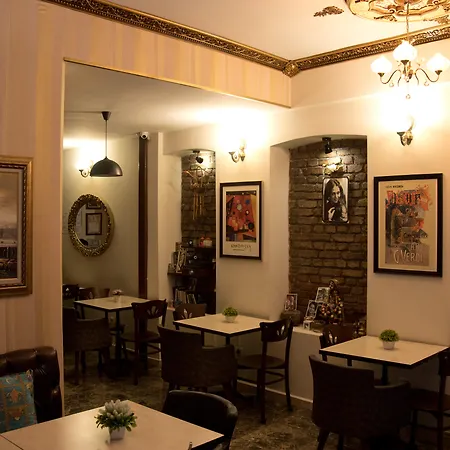 Hotel Taksim Trust
