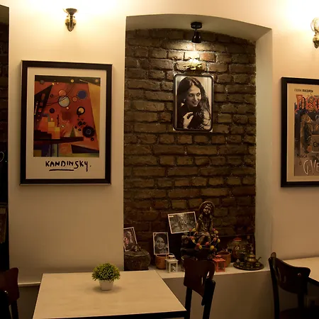 Hotel Taksim Trust